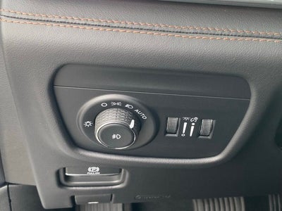 2025 Jeep Grand Cherokee GRAND CHEROKEE L SUMMIT RESERVE 4X4