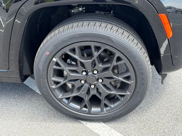 2026 Jeep Grand Cherokee GRAND CHEROKEE L SUMMIT 4X4