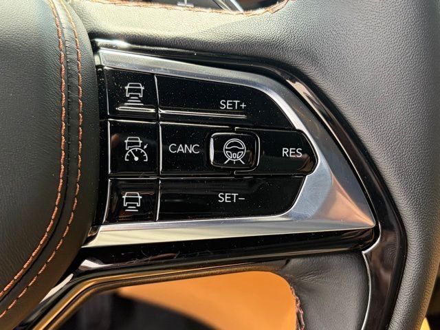 2026 Jeep Grand Cherokee GRAND CHEROKEE L SUMMIT 4X4