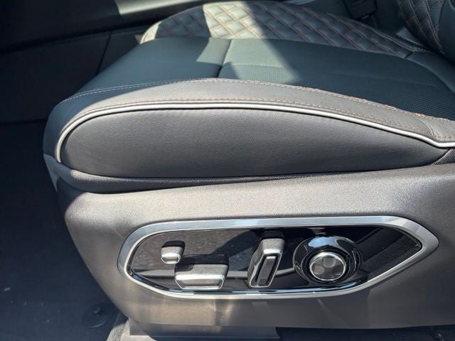 2026 Jeep Grand Cherokee GRAND CHEROKEE L SUMMIT 4X4