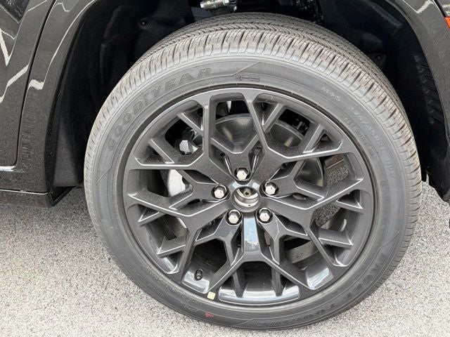 2026 Jeep Grand Cherokee GRAND CHEROKEE L SUMMIT 4X4