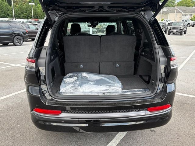 2026 Jeep Grand Cherokee GRAND CHEROKEE L SUMMIT 4X4