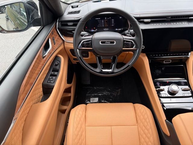 2026 Jeep Grand Cherokee GRAND CHEROKEE L SUMMIT 4X4