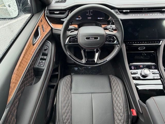 2026 Jeep Grand Cherokee GRAND CHEROKEE L SUMMIT 4X4