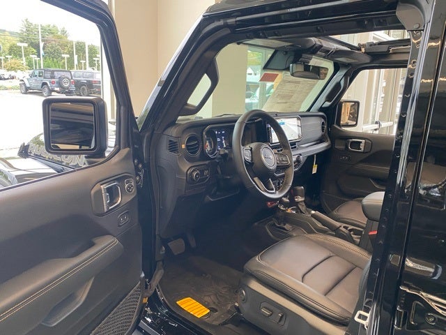 2025 Jeep Wrangler WRANGLER 4-DOOR RUBICON 392