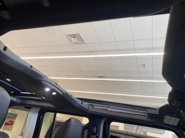 2025 Jeep Wrangler WRANGLER 4-DOOR RUBICON 392