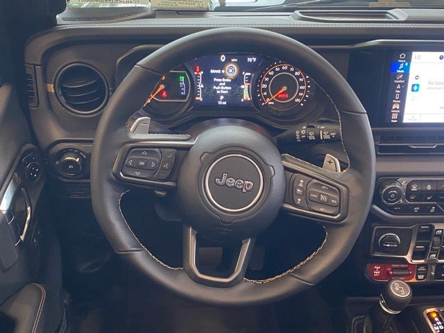 2025 Jeep Wrangler WRANGLER 4-DOOR RUBICON 392