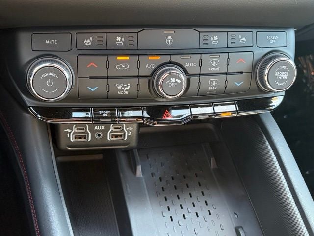 2027 Dodge Durango DURANGO GT HEMI V8 PLUS AWD