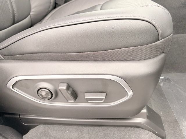 2026 Jeep Grand Wagoneer GRAND WAGONEER L LIMITED ALTITUDE 4X4