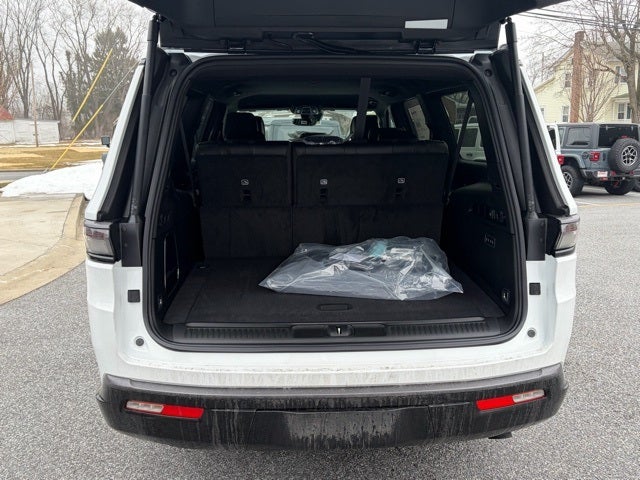 2026 Jeep Grand Wagoneer GRAND WAGONEER L LIMITED ALTITUDE 4X4