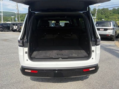 2026 Jeep Grand Wagoneer GRAND WAGONEER L LIMITED RESERVE 4X4
