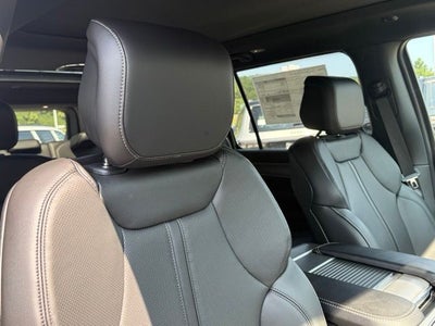 2026 Jeep Grand Wagoneer GRAND WAGONEER UPLAND 4X4