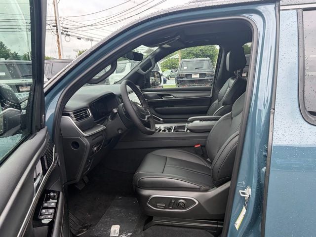 2026 Jeep Grand Wagoneer GRAND WAGONEER UPLAND 4X4