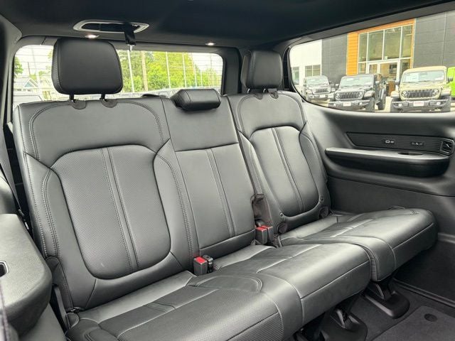 2026 Jeep Grand Wagoneer GRAND WAGONEER LIMITED RESERVE 4X4