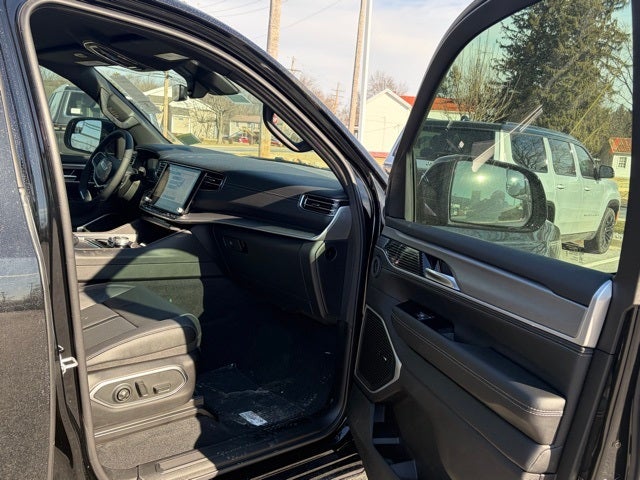 2026 Jeep Grand Wagoneer GRAND WAGONEER LIMITED ALTITUDE 4X4