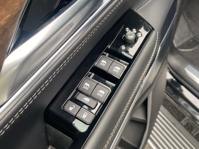 2024 Jeep Grand Wagoneer Base