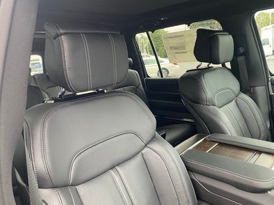 2024 Jeep Grand Wagoneer Base