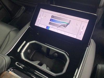 2024 Jeep Grand Wagoneer Base