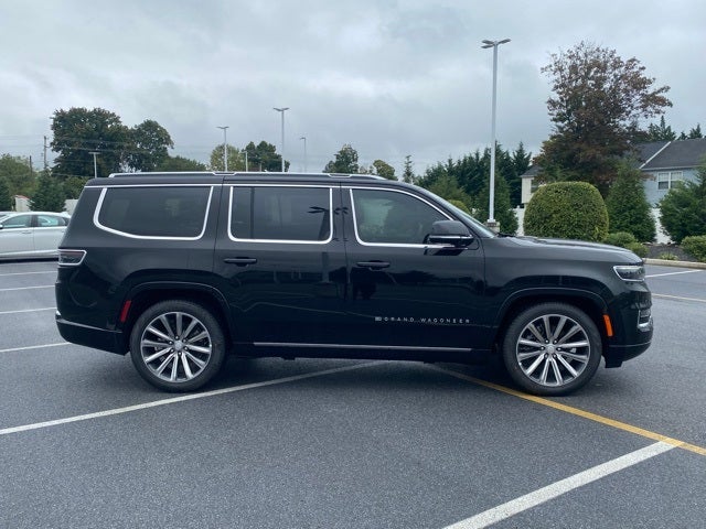 2024 Jeep Grand Wagoneer Base