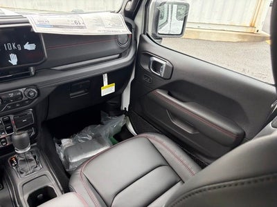 2026 Jeep Gladiator GLADIATOR RUBICON X 4X4