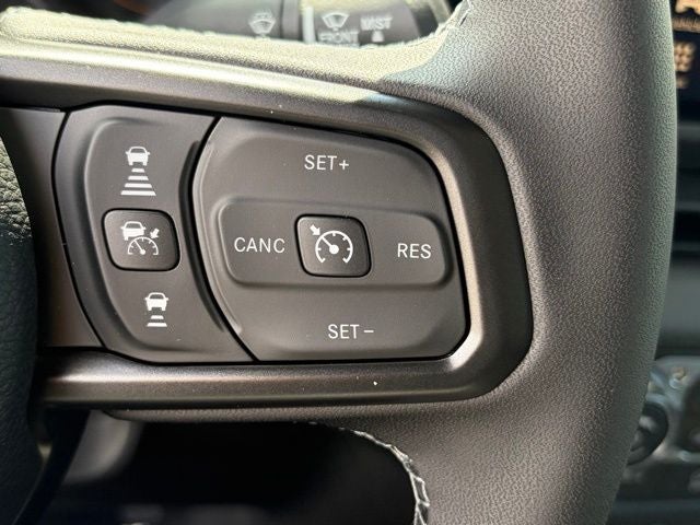 2026 Jeep Gladiator GLADIATOR SHADOW OPS 4X4