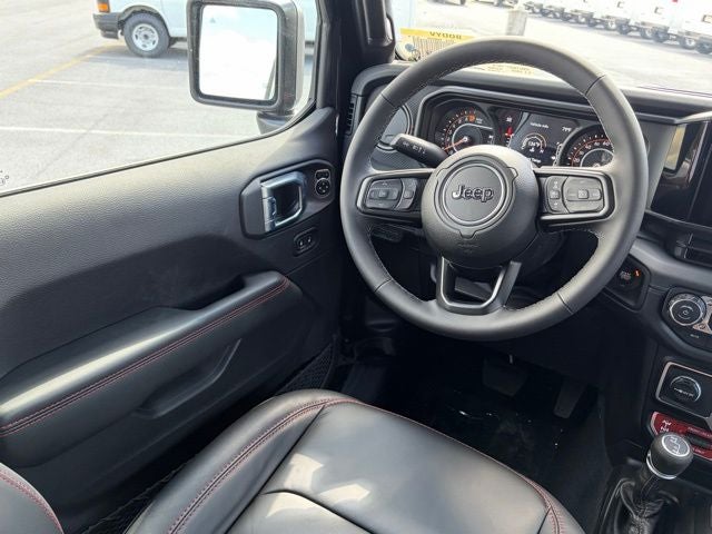 2026 Jeep Gladiator GLADIATOR SHADOW OPS 4X4