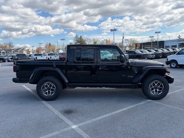 2026 Jeep Gladiator GLADIATOR SHADOW OPS 4X4