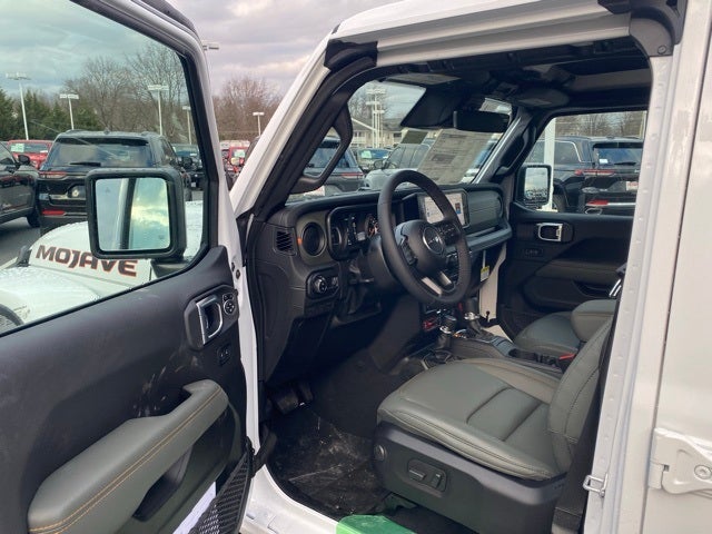 2026 Jeep Gladiator GLADIATOR MOJAVE X 4X4