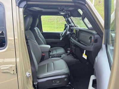 2026 Jeep Gladiator GLADIATOR MOJAVE X 4X4