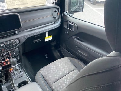 2026 Jeep Gladiator GLADIATOR MOJAVE 4X4