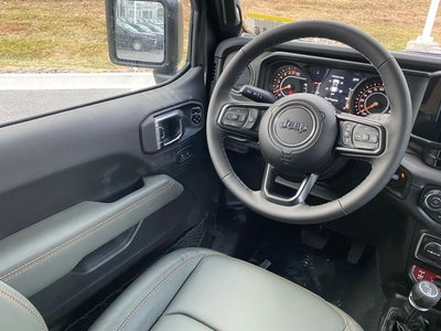 2026 Jeep Gladiator GLADIATOR MOJAVE 4X4