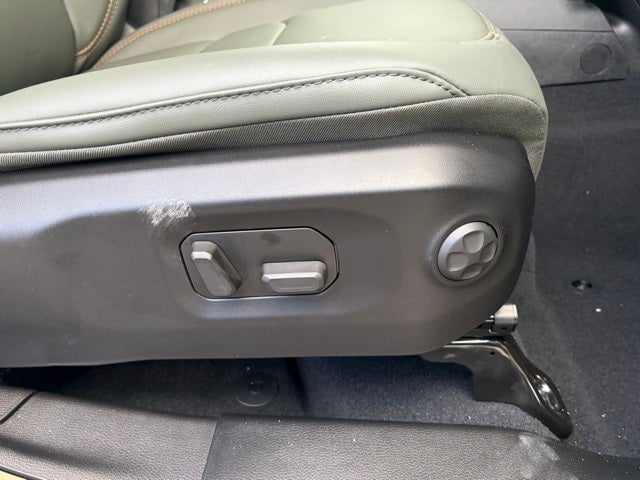 2026 Jeep Gladiator GLADIATOR MOJAVE X 4X4