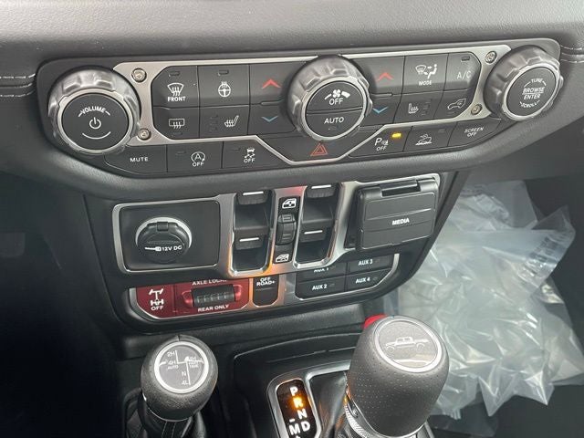 2026 Jeep Gladiator GLADIATOR MOJAVE X 4X4