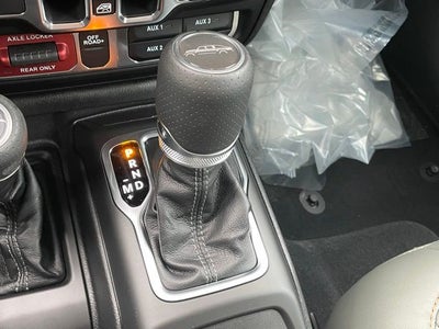 2026 Jeep Gladiator GLADIATOR MOJAVE X 4X4