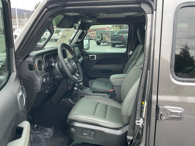 2026 Jeep Gladiator GLADIATOR MOJAVE X 4X4