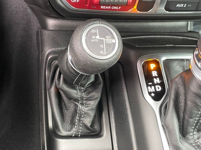 2026 Jeep Gladiator GLADIATOR MOJAVE X 4X4