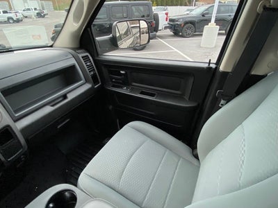 2019 RAM 1500 Classic Express Quad Cab 4x4 6'4' Box