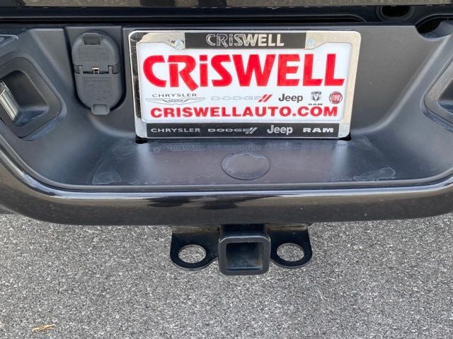 2017 RAM 1500 Night Crew Cab 4x4 6'4' Box