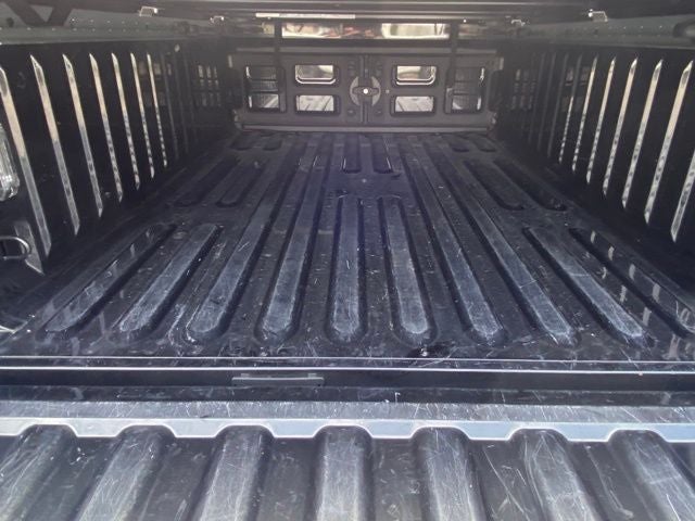 2017 RAM 1500 Night Crew Cab 4x4 6'4' Box