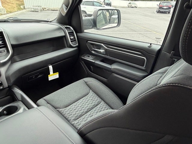 2026 RAM Ram 1500 RAM 1500 BIG HORN QUAD CAB 4X4 6'4' BOX