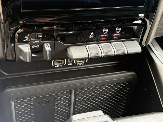 2026 RAM Ram 1500 RAM 1500 BIG HORN QUAD CAB 4X4 6'4' BOX
