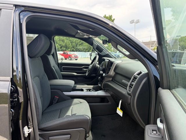 2026 RAM Ram 1500 RAM 1500 BIG HORN QUAD CAB 4X4 6'4' BOX