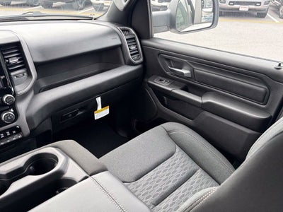 2027 RAM Ram 1500 RAM 1500 TRADESMAN QUAD CAB 4X4 6'4' BOX