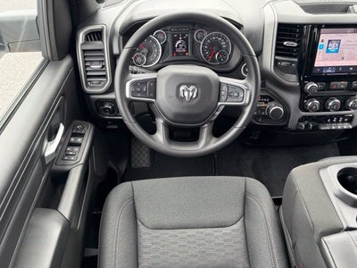 2027 RAM Ram 1500 RAM 1500 TRADESMAN QUAD CAB 4X4 6'4' BOX
