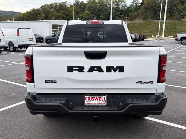 2027 RAM Ram 1500 RAM 1500 TRADESMAN QUAD CAB 4X4 6'4' BOX
