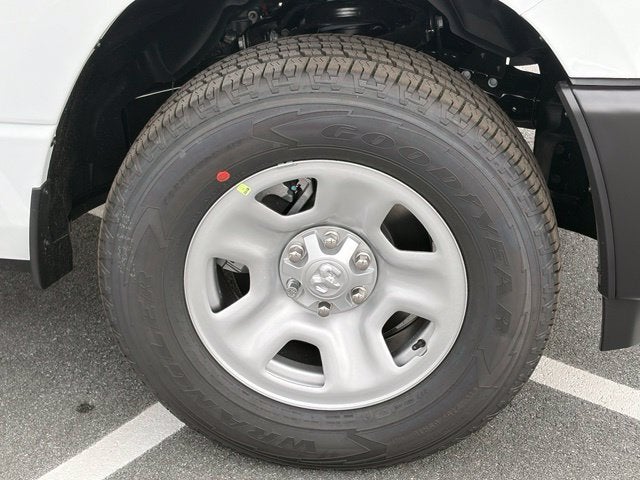 2027 RAM Ram 1500 RAM 1500 TRADESMAN QUAD CAB 4X4 6'4' BOX