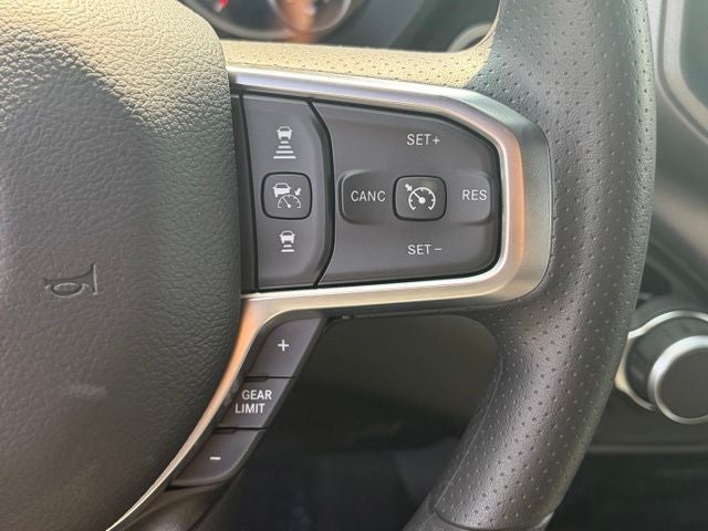 2026 RAM Ram 1500 RAM 1500 TRADESMAN QUAD CAB 4X4 6'4' BOX