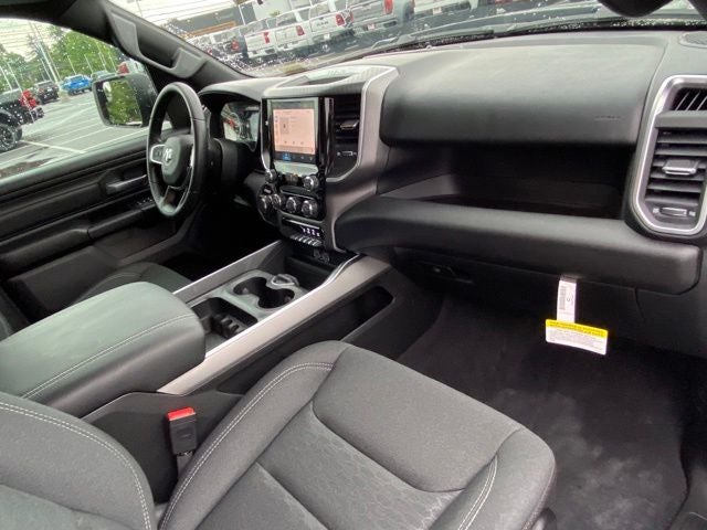 2025 RAM 1500 Tradesman Crew Cab 4x4 5'7' Box