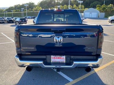 2021 RAM 1500 Big Horn Crew Cab 4x4 5'7' Box