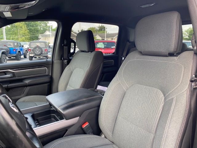 2022 RAM 1500 Big Horn Crew Cab 4x4 5'7' Box